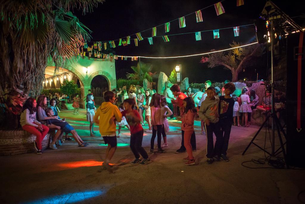 Complejo Turistico Las Canadas Casas De Campo- Actividades Gratuitas Todos Los Fines De Semana Banos De Montemayor Exteriör bild