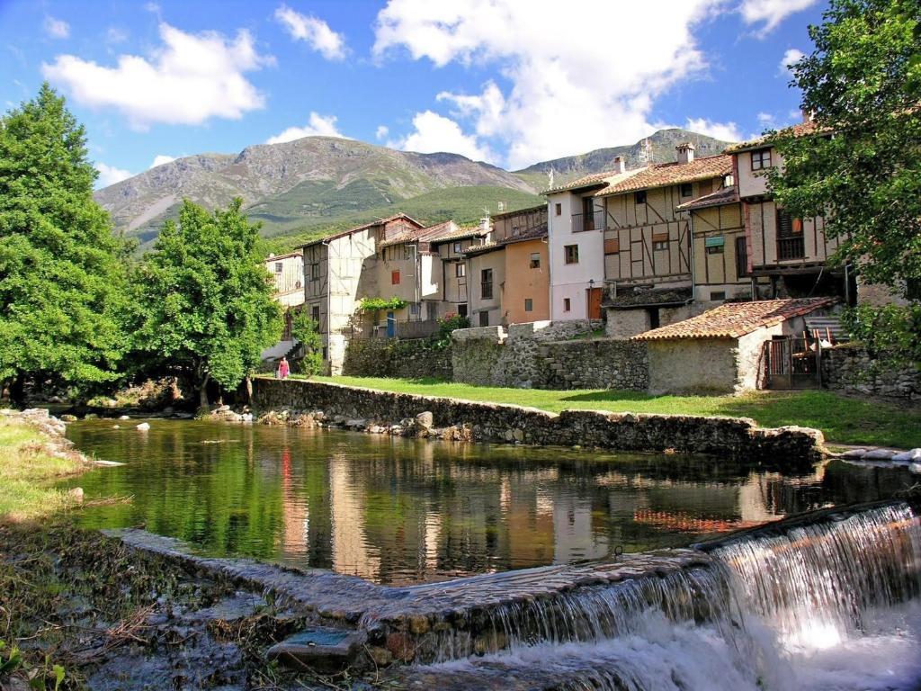 Complejo Turistico Las Canadas Casas De Campo- Actividades Gratuitas Todos Los Fines De Semana Banos De Montemayor Exteriör bild