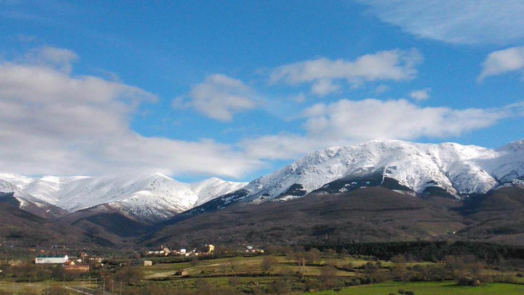 Complejo Turistico Las Canadas Casas De Campo- Actividades Gratuitas Todos Los Fines De Semana Banos De Montemayor Exteriör bild
